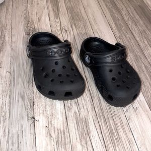 Black Crocs toddler size 5